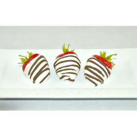 Chocolate Strawberries (set of 6) white chocolate with dark chocolate drizzle